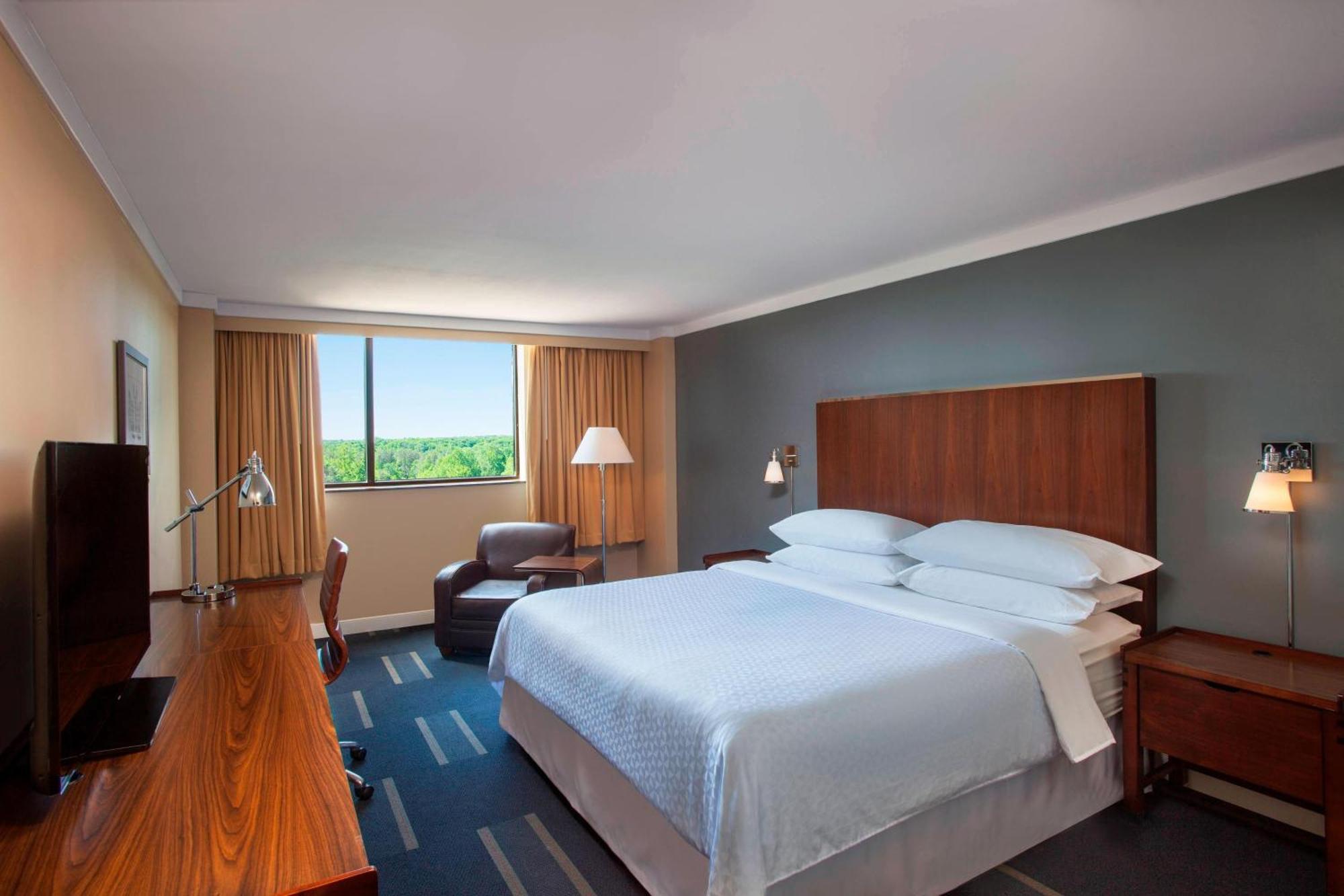 Four Points By Sheraton Richmond Midlothian Exterior photo