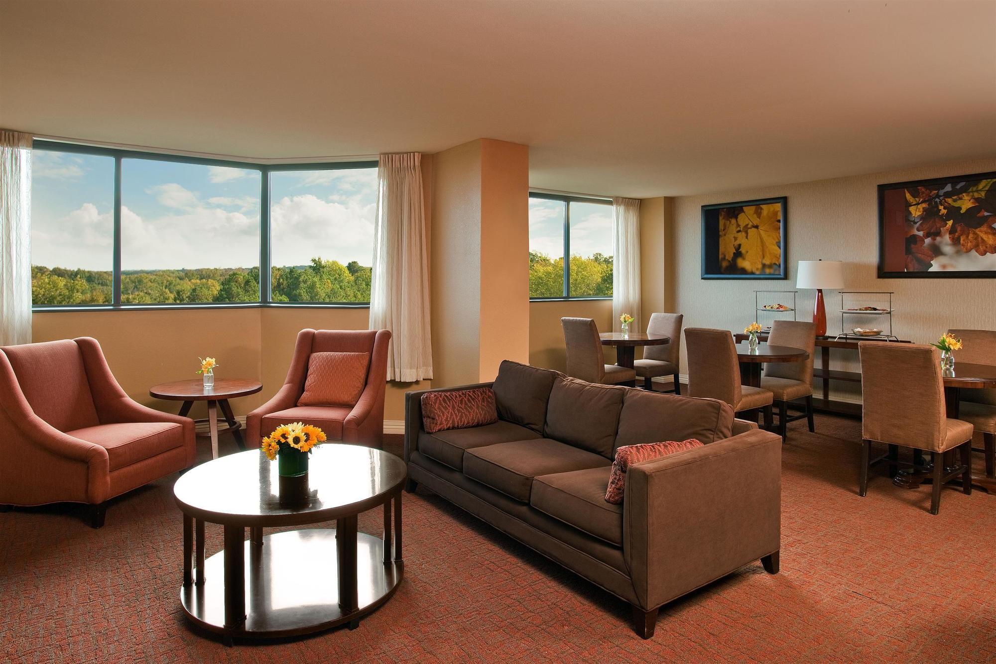 Four Points By Sheraton Richmond Midlothian Exterior photo